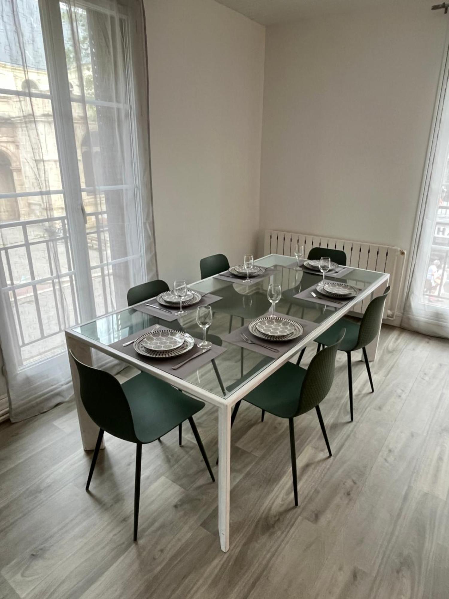 Vivez Au Coeur Historique - St Francois - Grand Appartement Confortable Χάβρη Εξωτερικό φωτογραφία